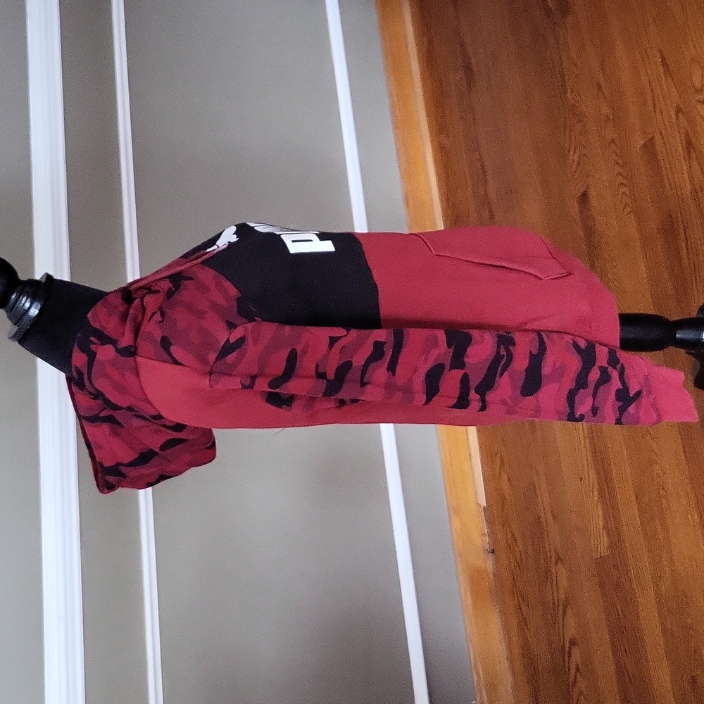 PUMA Red Camo Hoodie Size Small - Picture 6 of 8